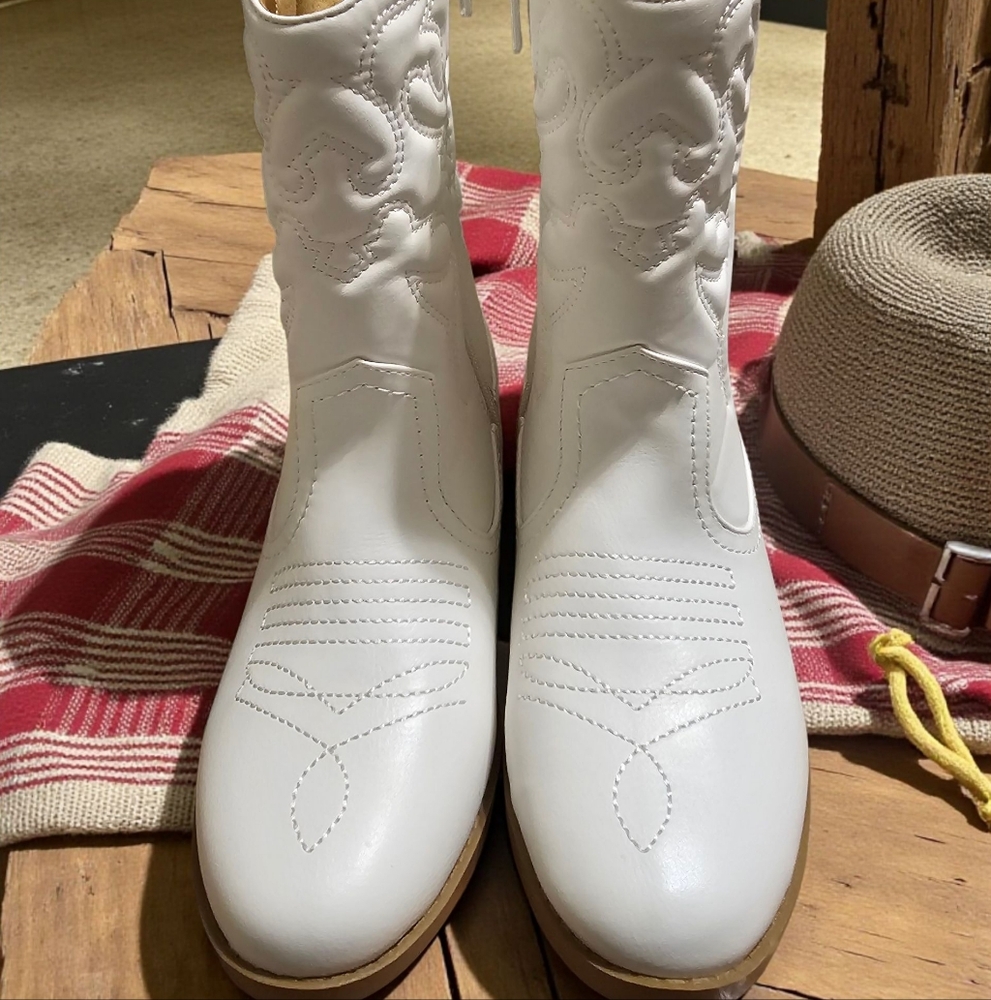Soda Cowgirl Cowboy Western Stitched Boots Pointy Toe Sz (5)